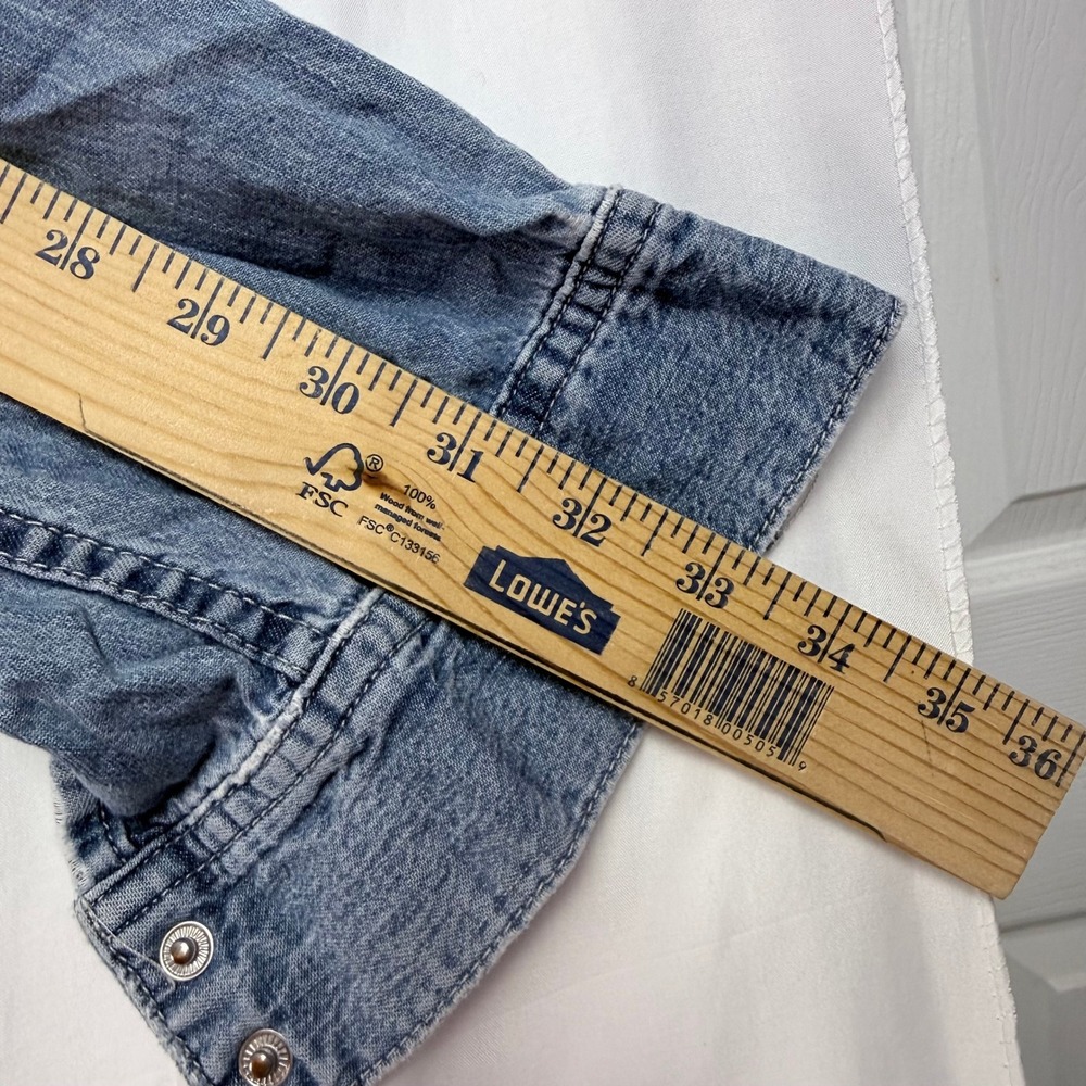 H&M Denim Shirt Mens Large Light Wash Western Snap Front Cowboy Americana Rugged - Picture 12 of 12